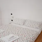 L'antico Episcopio Guest house 4*