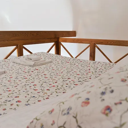 Bed & Breakfast L'antico Episcopio 4*