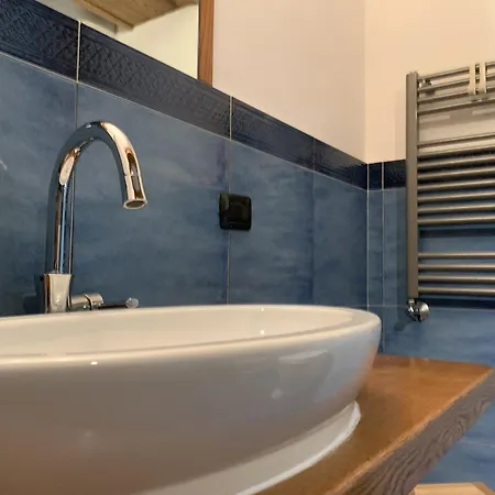 Bed & Breakfast L'antico Episcopio 4*