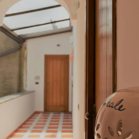 L'antico Episcopio Panzió Scala